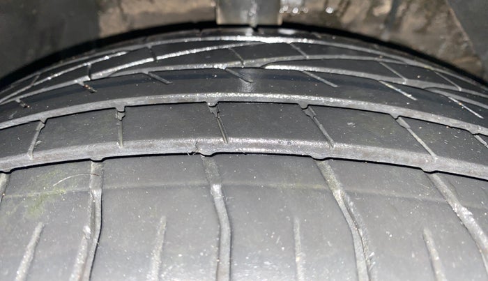 2020 Maruti S Cross DELTA 1.3, Diesel, Manual, 85,911 km, Right Front Tyre Tread