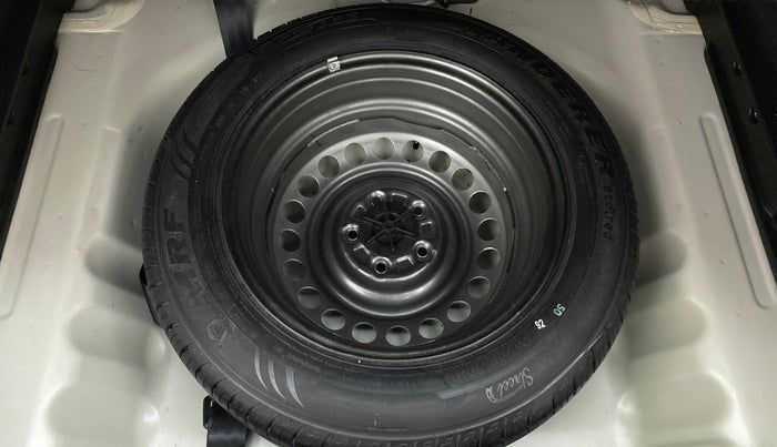 2020 Maruti Vitara Brezza LXI, Petrol, Manual, 25,776 km, Spare Tyre