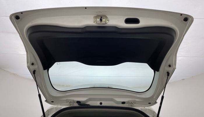 2020 Maruti Vitara Brezza LXI, Petrol, Manual, 25,776 km, Boot Door Open