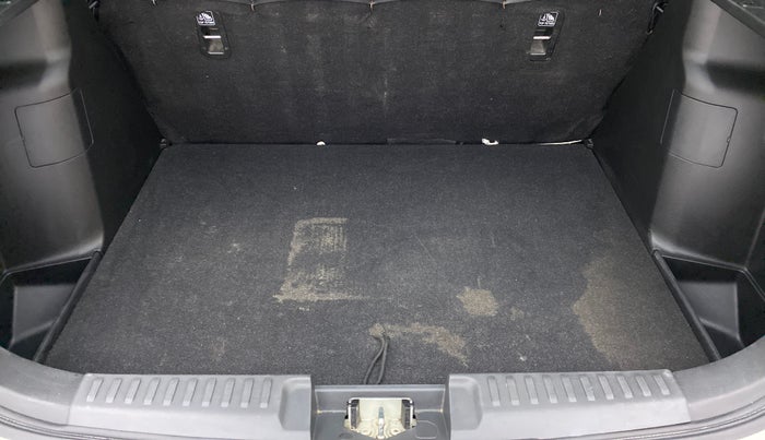 2020 Maruti Vitara Brezza LXI, Petrol, Manual, 25,776 km, Boot Inside