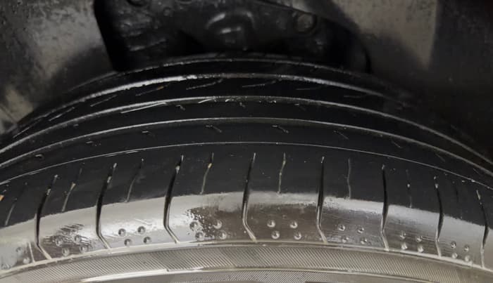 2022 Tata Safari XZ PLUS, Diesel, Manual, 1,01,162 km, Right Rear Tyre Tread