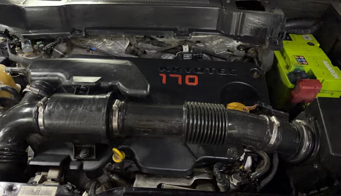 2022 Tata Safari XZ PLUS, Diesel, Manual, 1,01,162 km, Engine View