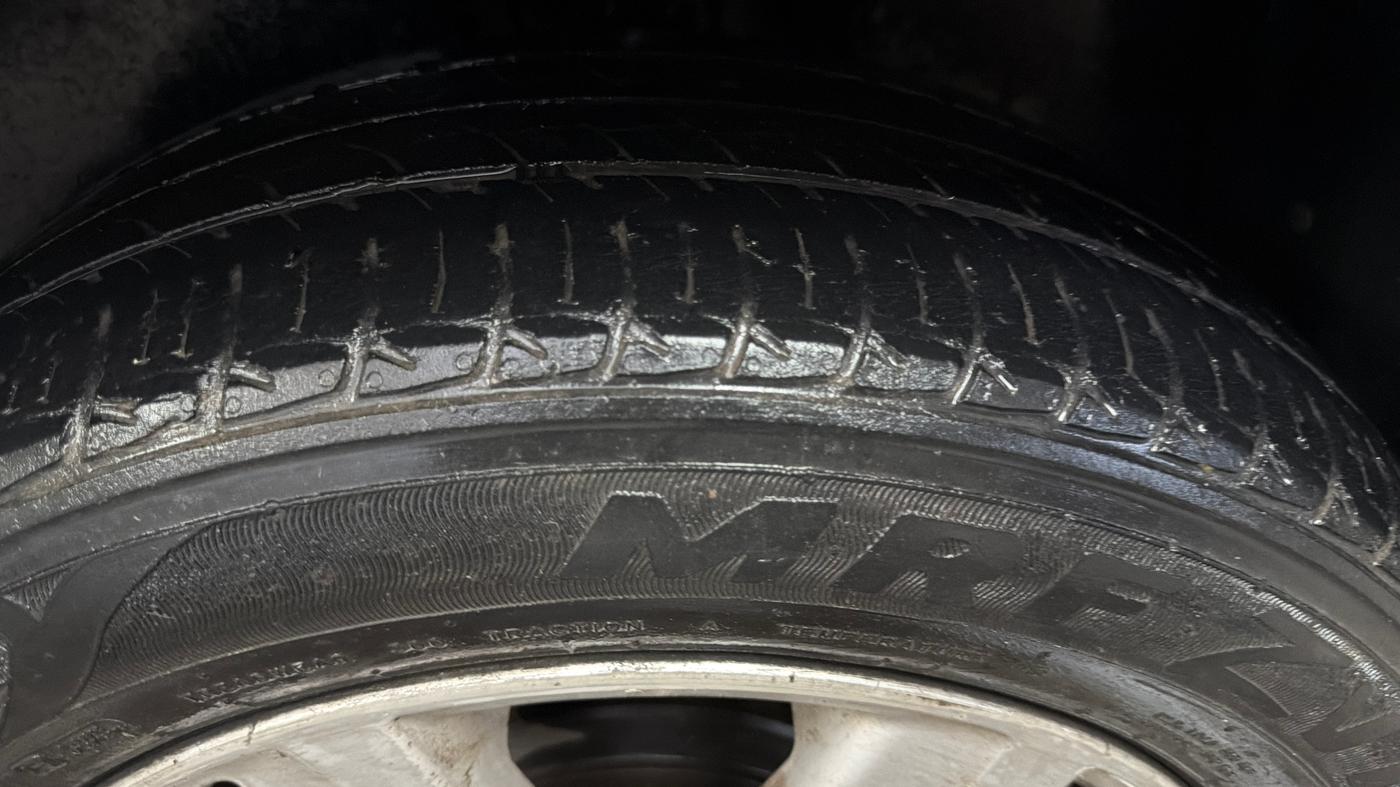 2018 Volkswagen Ameo COMFORTLINE 1.0L, Petrol, Manual, 54,653 km, Left Rear Tyre Tread