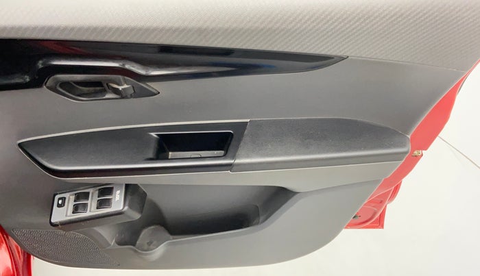 2017 Mahindra KUV 100 NXT K2 D 6S, Diesel, Manual, 66,520 km, Driver Side Door Panels Control