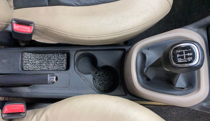 2015 Hyundai Xcent S (O) 1.2, Petrol, Manual, 79,563 km, Gear Lever