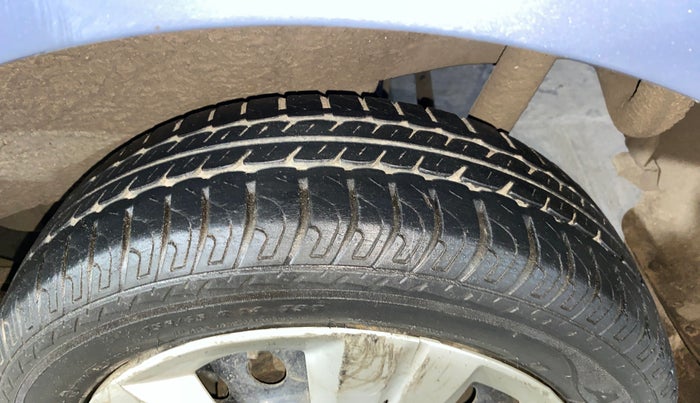 2017 Maruti Wagon R 1.0 VXI, Petrol, Manual, 30,144 km, Left Rear Tyre Tread