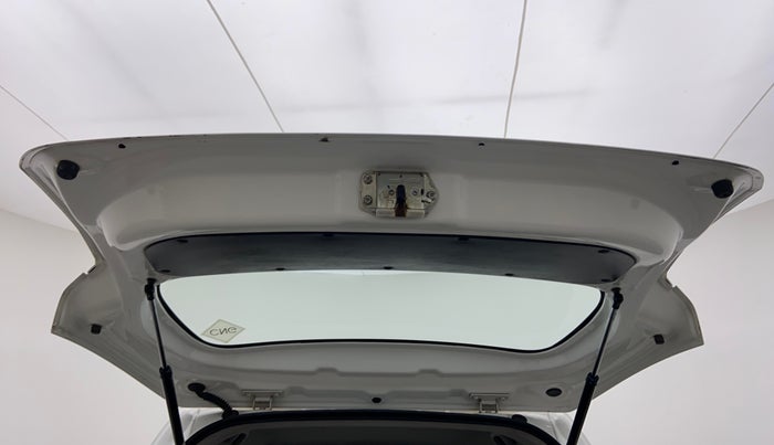 2017 Maruti Wagon R 1.0 LXI CNG, CNG, Manual, 33,265 km, Boot Door Open