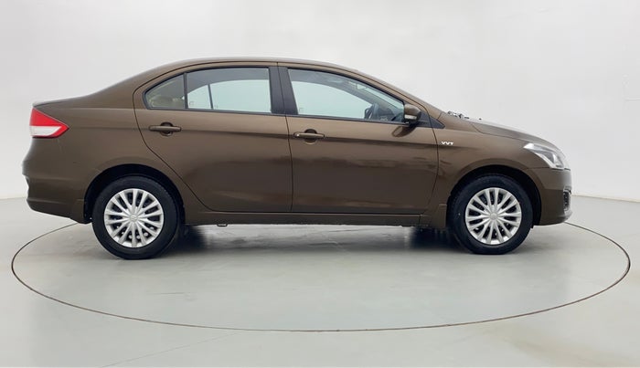 2016 Maruti Ciaz VXI, Petrol, Manual, 75,618 km, Right Side View