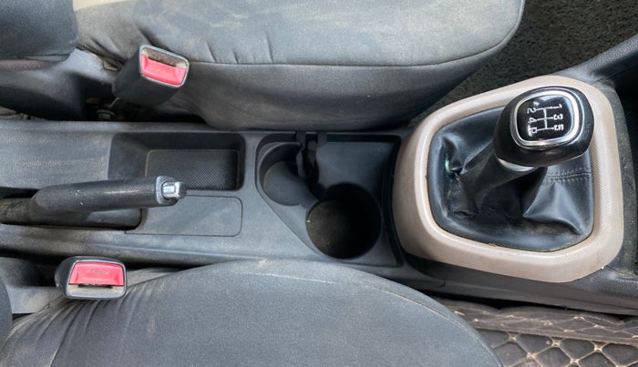 2019 Hyundai Grand i10 SPORTZ 1.2 KAPPA VTVT, Petrol, Manual, 71,471 km, Gear Lever