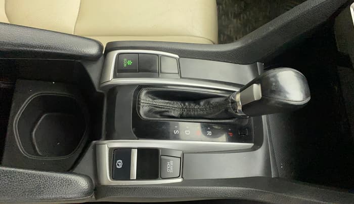 2019 Honda Civic 1.8L I-VTEC VX CVT, Petrol, Automatic, 88,289 km, Gear Lever