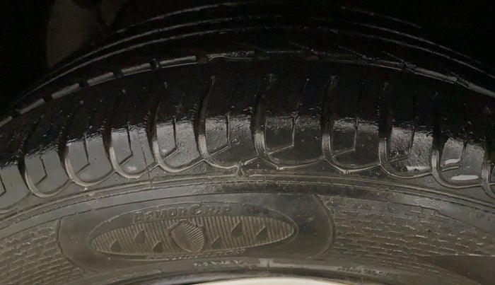 2015 Ford Ecosport AMBIENTE 1.5L PETROL, Petrol, Manual, 46,045 km, Left Front Tyre Tread