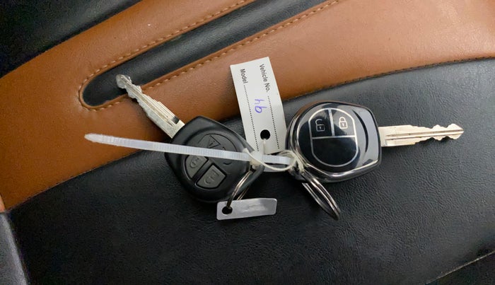 2021 Maruti Swift VXI AMT, Petrol, Automatic, 22,962 km, Key Close Up