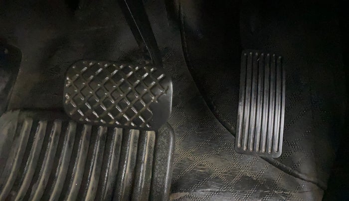 2021 MG HECTOR SHARP 1.5 CVT PETROL DUAL TONE, Petrol, Automatic, 55,274 km, Pedals