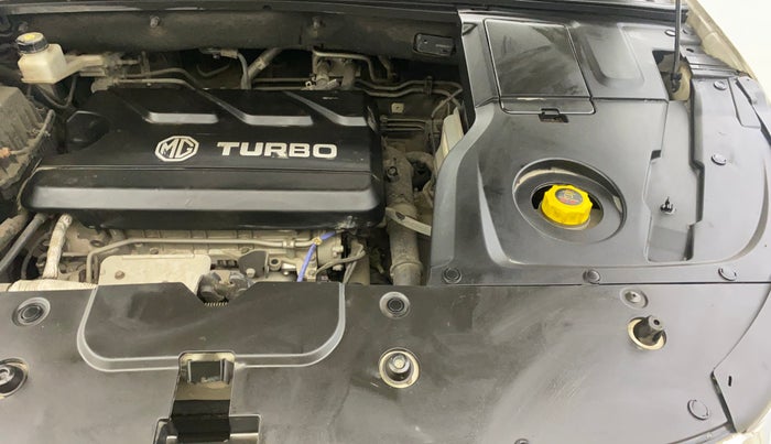 2021 MG HECTOR SHARP 1.5 CVT PETROL DUAL TONE, Petrol, Automatic, 55,274 km, Engine View - Left