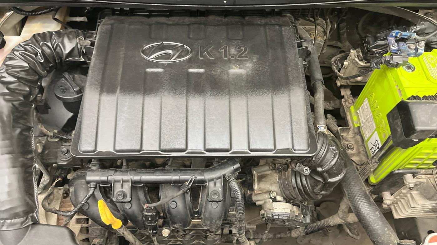 2020 Hyundai GRAND I10 NIOS SPORTZ AMT 1.2 KAPPA VTVT, Petrol, Automatic, 68,596 km, Engine View