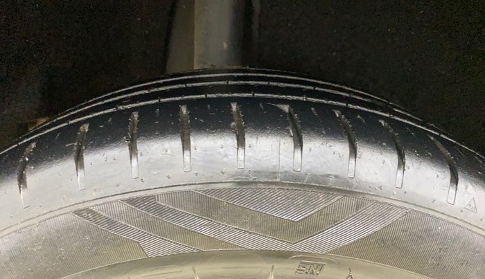 2018 Maruti Baleno ALPHA CVT PETROL 1.2, Petrol, Automatic, 47,330 km, Right Rear Tyre Tread