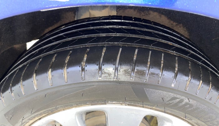 2016 Maruti Baleno ZETA CVT PETROL 1.2, Petrol, Automatic, 79,933 km, Right Rear Tyre Tread