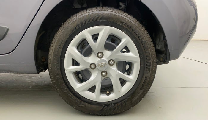 2018 Hyundai Grand i10 SPORTZ 1.2 KAPPA VTVT, Petrol, Manual, 40,814 km, Left Rear Wheel