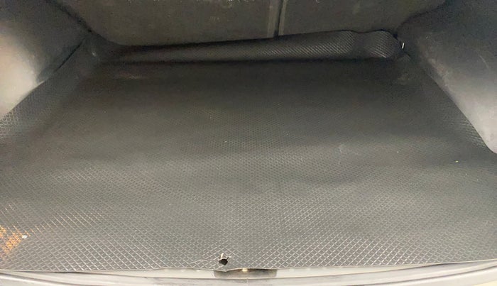 2020 KIA SELTOS HTX 1.5 PETROL, Petrol, Manual, 97,085 km, Boot Inside