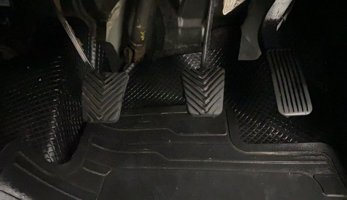 2020 KIA SELTOS HTX 1.5 PETROL, Petrol, Manual, 97,085 km, Pedals