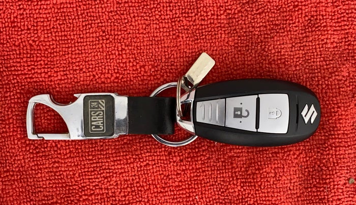 2021 Maruti S Cross ZETA 1.5, Petrol, Manual, 9,845 km, Key Close Up