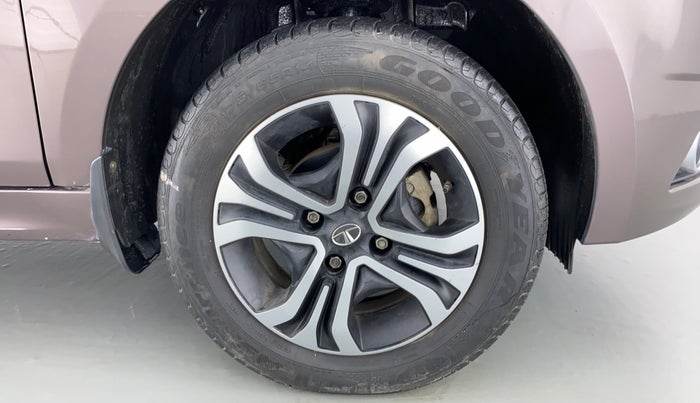 2019 Tata Tiago XZ 1.2 REVOTRON, Petrol, Manual, 19,450 km, Right Front Wheel