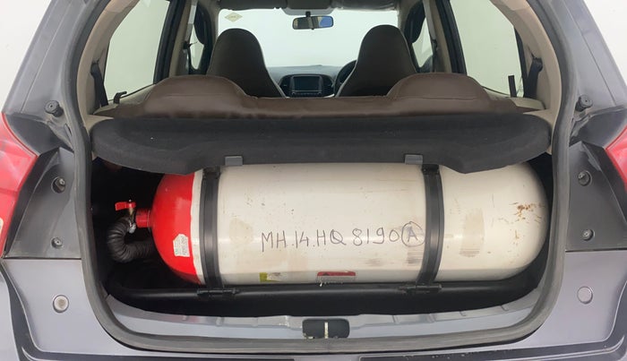 2019 Hyundai NEW SANTRO SPORTZ CNG, CNG, Manual, 51,869 km, Boot Inside