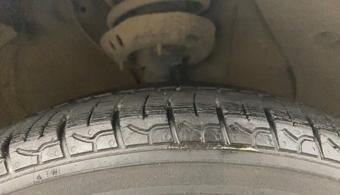2019 Hyundai NEW SANTRO SPORTZ CNG, CNG, Manual, 51,869 km, Right Front Tyre Tread