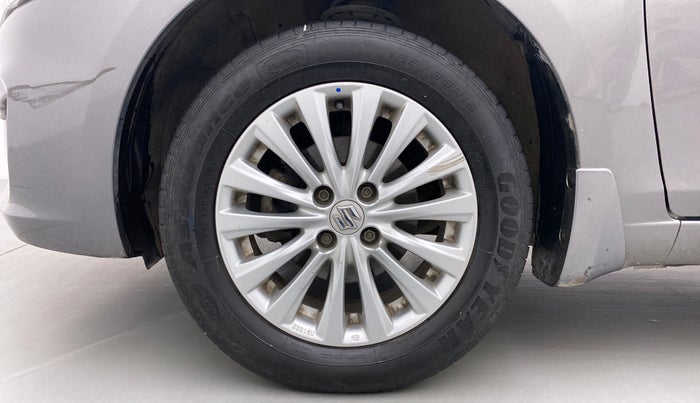 2017 Maruti Ciaz DELTA 1.4 VVT AT, Petrol, Automatic, 36,981 km, Left Front Wheel