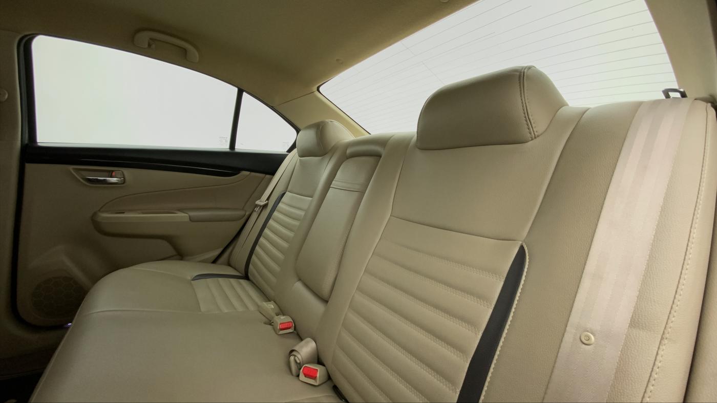 2017 Maruti Ciaz DELTA 1.4 VVT AT, Petrol, Automatic, 36,981 km, Right Side Rear Door Cabin