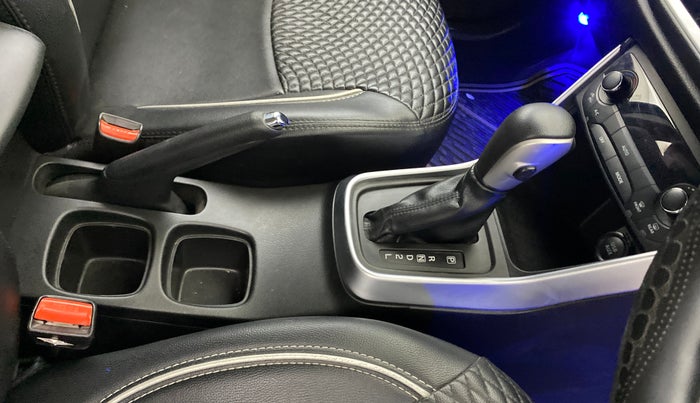 2021 Maruti S Cross ZETA AT 1.5, Petrol, Automatic, 67,080 km, Gear Lever