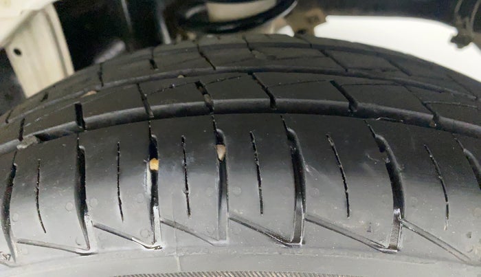 2020 Maruti Alto LXI, Petrol, Manual, 9,828 km, Left Rear Tyre Tread