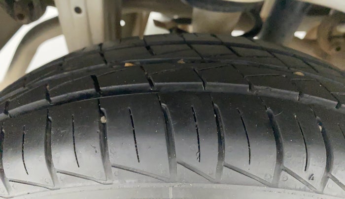 2020 Maruti Alto LXI, Petrol, Manual, 9,828 km, Right Rear Tyre Tread
