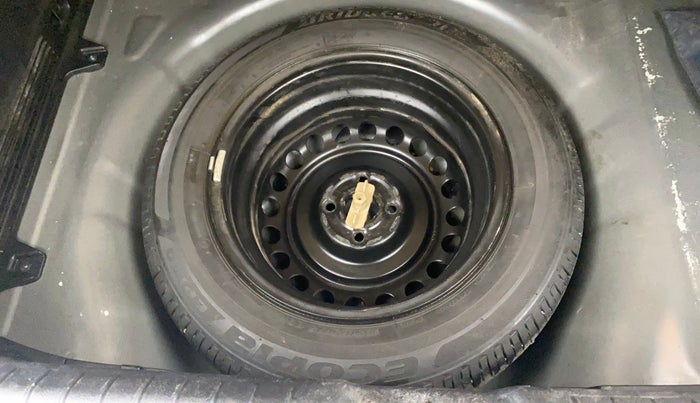 2022 Hyundai NEW I20 ASTA (O) 1.2 MT, Petrol, Manual, 75,361 km, Spare Tyre