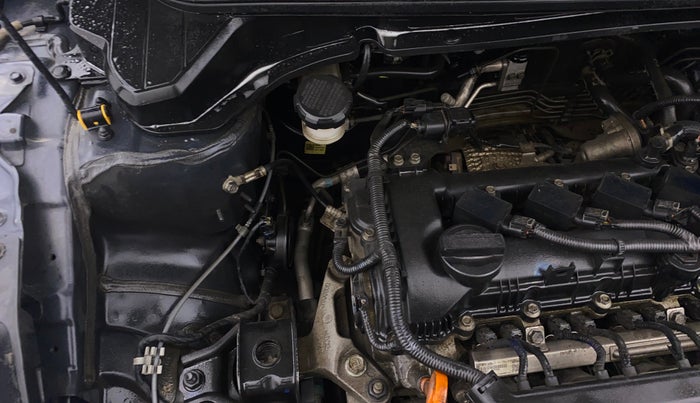 2022 Hyundai NEW I20 ASTA (O) 1.2 MT, Petrol, Manual, 75,361 km, Engine View - Right