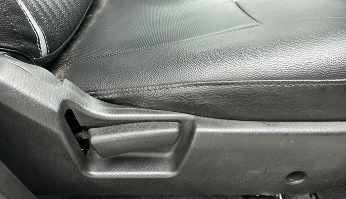 2021 Maruti Alto VXI, Petrol, Manual, 2,183 km, Driver Side Adjustment Panel