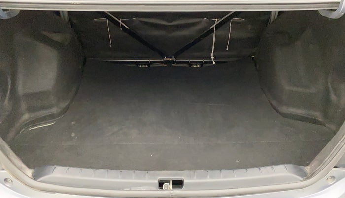 2015 Toyota Etios G, Petrol, Manual, 42,446 km, Boot Inside