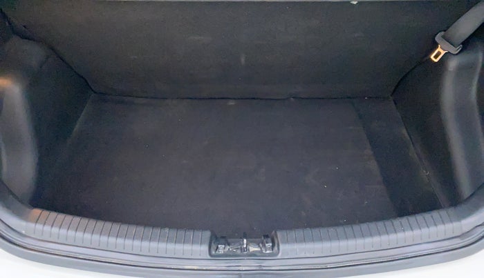 2014 Hyundai Grand i10 SPORTS 1.2 VTVT, Petrol, Manual, 29,553 km, Boot Inside