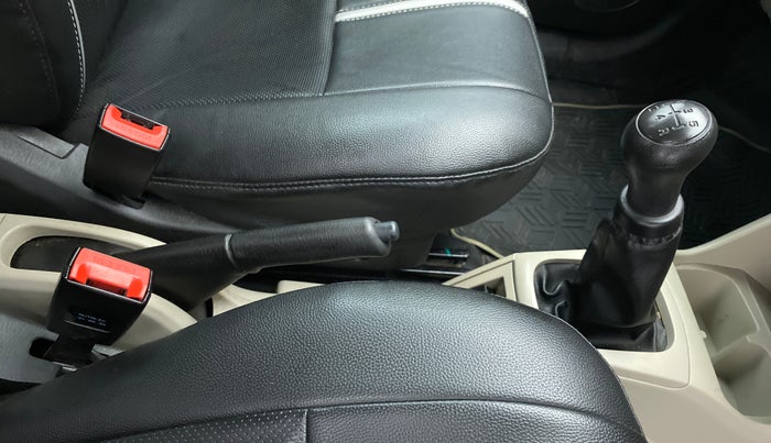 2020 Maruti Alto LXI, Petrol, Manual, 34,100 km, Gear Lever