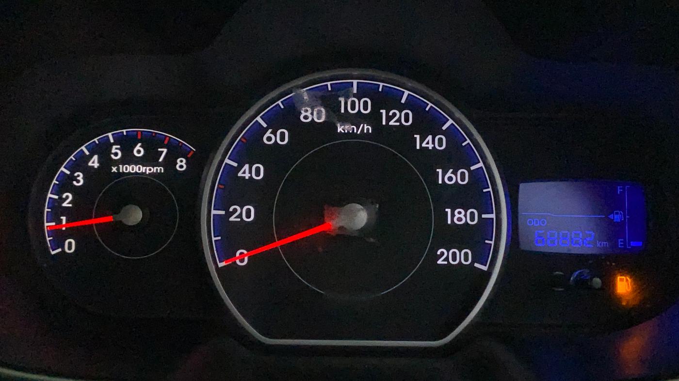 2016 Hyundai i10 SPORTZ 1.1, Petrol, Manual, 68,879 km, Odometer Image