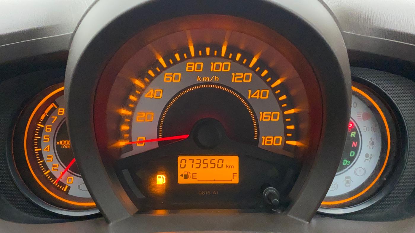 2013 Honda Brio V AT, Petrol, Automatic, 73,550 km, Odometer Image