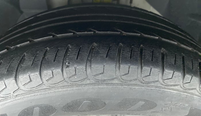 2019 Ford Ecosport 1.5 AMBIENTE TDCI, Diesel, Manual, 68,528 km, Left Front Tyre Tread
