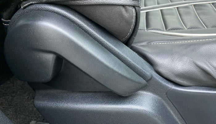 2019 Ford Ecosport 1.5 AMBIENTE TDCI, Diesel, Manual, 68,528 km, Driver Side Adjustment Panel