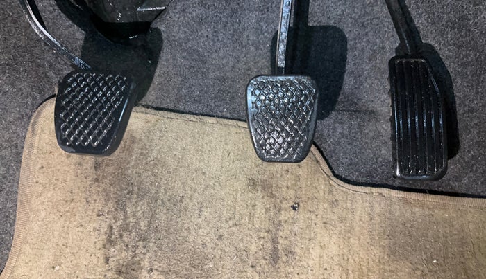 2017 Honda Amaze 1.2L I-VTEC S OPT, Petrol, Manual, 71,788 km, Pedals