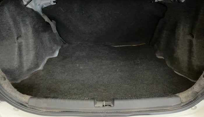 2017 Honda Amaze 1.2L I-VTEC S OPT, Petrol, Manual, 71,788 km, Boot Inside