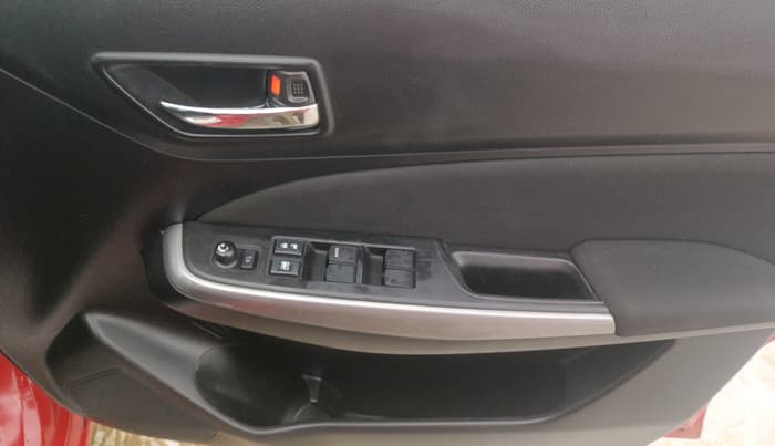 2018 Maruti Swift ZXI AMT, Petrol, Automatic, 91,672 km, Driver Side Door Panels Control