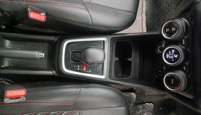 2018 Maruti Swift ZXI AMT, Petrol, Automatic, 91,672 km, Gear Lever