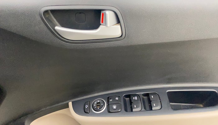 2016 Hyundai Grand i10 ASTA (O) AT 1.2 KAPPA VTVT, Petrol, Automatic, 53,534 km, Driver Side Door Panels Control