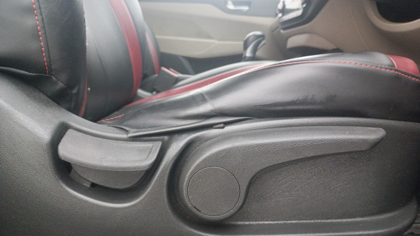 2021 Hyundai Verna SX 1.5 VTVT IVT, Petrol, Automatic, 63,616 km, Driver Side Adjustment Panel