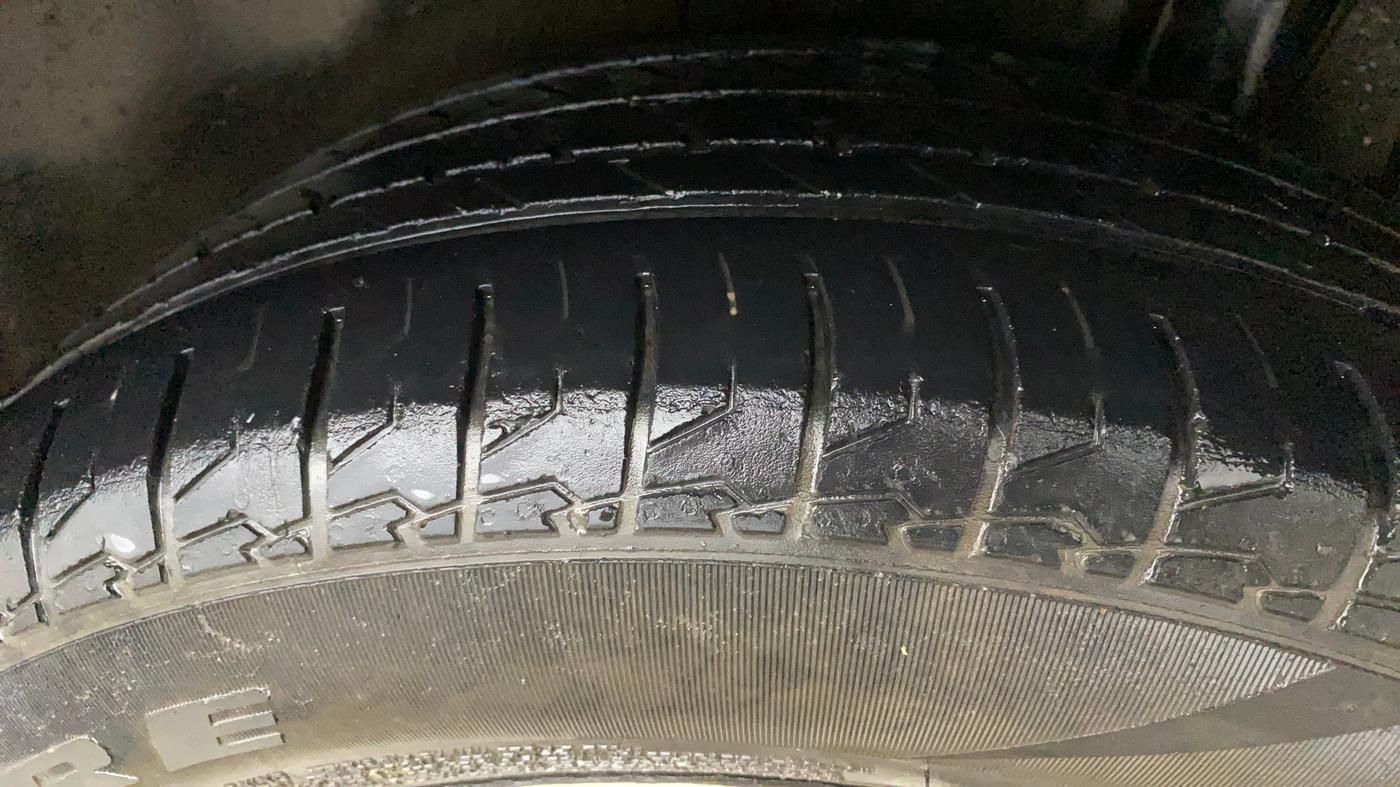 2022 Maruti S Cross ZETA AT 1.5, Petrol, Automatic, 42,876 km, Left Rear Tyre Tread